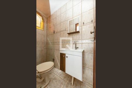 Casa à venda com 460m², 3 quartos e 2 vagas Casa à venda com 460m², 3 quartos e 2 vagasBanheiro