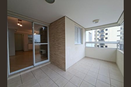 Apartamento à venda com 75m², 3 quartos e 1 vagaFoto 01
