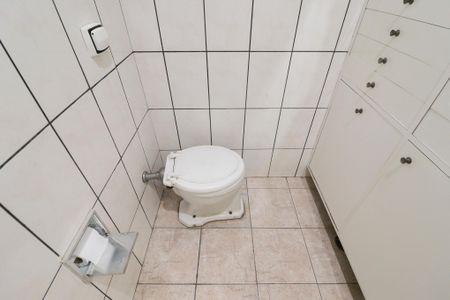 Casa para alugar com 115m², 1 quarto e sem vaga Casa para alugar com 115m², 1 quarto e sem vagaBanheiro