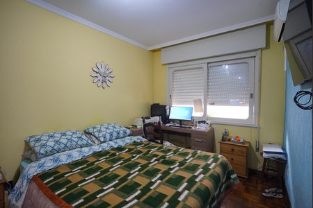 Quarto 1 de apartamento para alugar com 2 quartos, 105m² em Menino Deus, Porto Alegre
