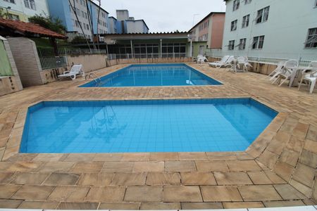 Apartamento para alugar com 54m², 2 quartos e 1 vagaÁrea comum - Piscina