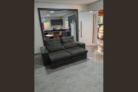 Casa para alugar com 700m², 4 quartos e 4 vagas Casa para alugar com 700m², 4 quartos e 4 vagasSala