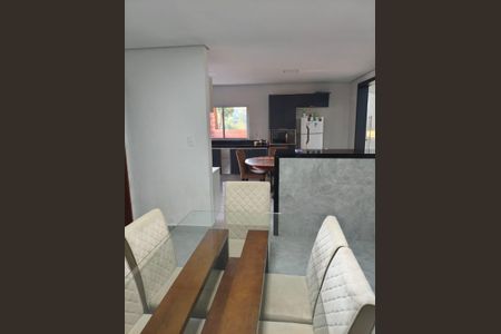 Casa para alugar com 700m², 4 quartos e 4 vagas Casa para alugar com 700m², 4 quartos e 4 vagasSala