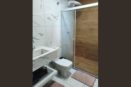 Casa para alugar com 700m², 4 quartos e 4 vagas Casa para alugar com 700m², 4 quartos e 4 vagasBanheiro