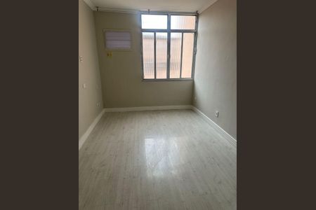 Quarto de apartamento para alugar com 2 quartos, 45m² em Vila Valqueire, Rio de Janeiro