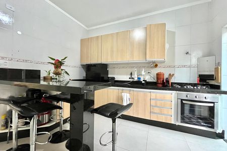 Casa à venda com 71m², 2 quartos e 1 vaga Casa à venda com 71m², 2 quartos e 1 vagaCozinha