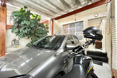 Casa à venda com 71m², 2 quartos e 1 vaga Casa à venda com 71m², 2 quartos e 1 vagaGaragem