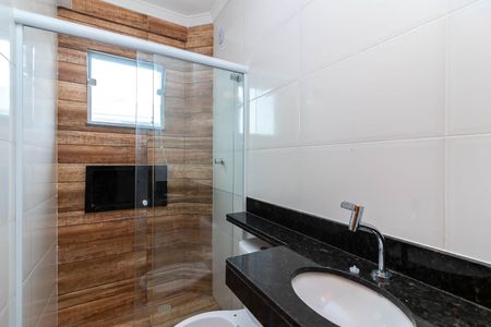 Apartamento à venda com 40m², 2 quartos e sem vaga Apartamento à venda com 40m², 2 quartos e sem vagaBanheiro