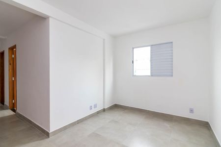 Sala de apartamento à venda com 2 quartos, 40m² em Vila Romero, São Paulo