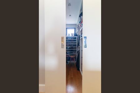 Apartamento à venda com 79m², 2 quartos e 1 vaga Apartamento à venda com 79m², 2 quartos e 1 vagaSuíte - Closet