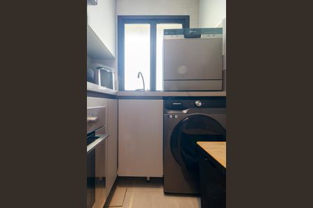 Apartamento à venda com 79m², 2 quartos e 1 vaga Apartamento à venda com 79m², 2 quartos e 1 vagaÁrea de Serviço
