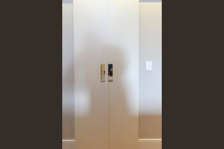 Apartamento à venda com 79m², 2 quartos e 1 vaga Apartamento à venda com 79m², 2 quartos e 1 vagaSuíte - Closet