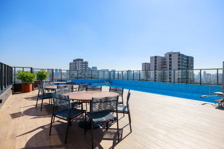 Apartamento à venda com 27m², 1 quarto e sem vaga Apartamento à venda com 27m², 1 quarto e sem vagaPiscina