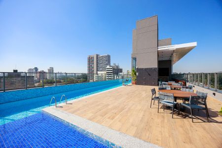 Apartamento à venda com 27m², 1 quarto e sem vaga Apartamento à venda com 27m², 1 quarto e sem vagaPiscina