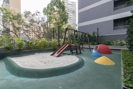 Studio à venda com 25m², 1 quarto e sem vaga Studio à venda com 25m², 1 quarto e sem vagaÁrea comum - Playground