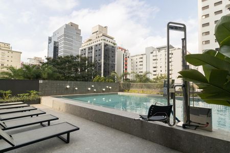 Studio à venda com 25m², 1 quarto e sem vaga Studio à venda com 25m², 1 quarto e sem vagaÁrea comum - Piscina