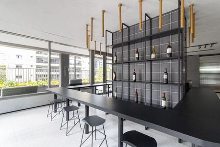 Studio à venda com 25m², 1 quarto e sem vaga Studio à venda com 25m², 1 quarto e sem vagaÁrea comum - Salão de festas