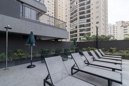 Studio à venda com 25m², 1 quarto e sem vaga Studio à venda com 25m², 1 quarto e sem vagaÁrea comum - Piscina