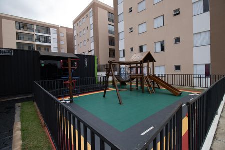 Apartamento para alugar com 43m², 2 quartos e 1 vaga Apartamento para alugar com 43m², 2 quartos e 1 vagaÁrea comum - Playground