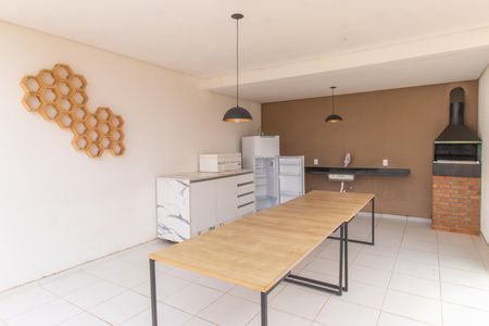 Apartamento para alugar com 43m², 2 quartos e 1 vaga Apartamento para alugar com 43m², 2 quartos e 1 vagaÁrea comum - Churrasqueira 1