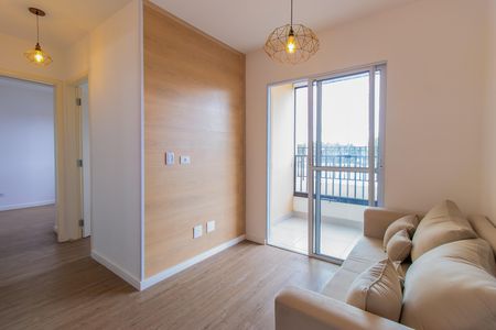 Sala de apartamento para alugar com 2 quartos, 43m² em Jardim da Gloria, Cotia