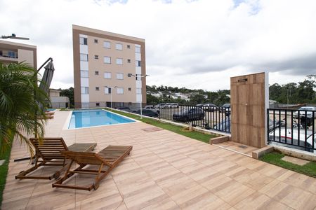 Apartamento para alugar com 43m², 2 quartos e 1 vaga Apartamento para alugar com 43m², 2 quartos e 1 vagaÁrea comum - Piscina