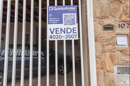 Casa à venda com 160m², 3 quartos e 2 vagas Casa à venda com 160m², 3 quartos e 2 vagasPlaquinha