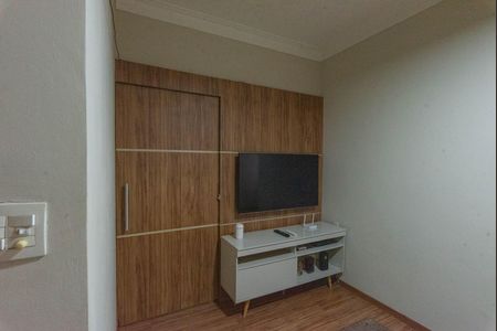 Casa à venda com 160m², 3 quartos e 2 vagas Casa à venda com 160m², 3 quartos e 2 vagasSala