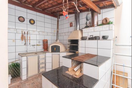Casa à venda com 160m², 3 quartos e 2 vagas Casa à venda com 160m², 3 quartos e 2 vagasEspaço Gourmet