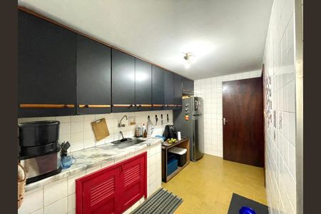 Apartamento à venda com 63m², 2 quartos e sem vaga Apartamento à venda com 63m², 2 quartos e sem vagaCozinha
