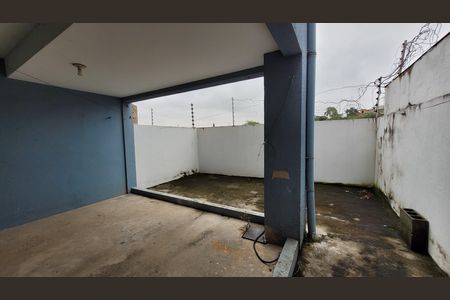 Casa para alugar com 108m², 2 quartos e 3 vagas Casa para alugar com 108m², 2 quartos e 3 vagasÁrea de Serviço