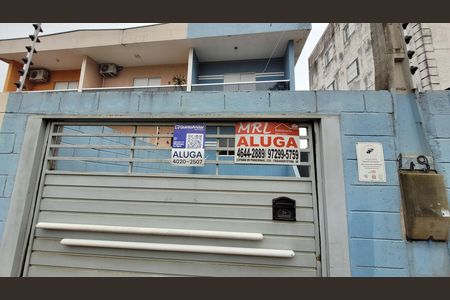 Casa para alugar com 108m², 2 quartos e 3 vagas