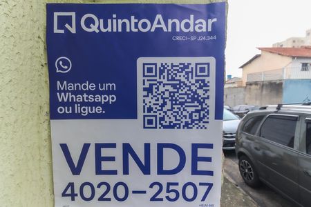 Casa de condomínio à venda com 42m², 2 quartos e 1 vaga Casa de condomínio à venda com 42m², 2 quartos e 1 vagaPlaca HBJM-695
