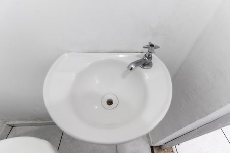 Casa de condomínio à venda com 42m², 2 quartos e 1 vaga Casa de condomínio à venda com 42m², 2 quartos e 1 vagaLavabo