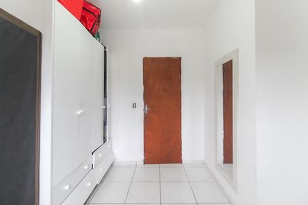 Casa de condomínio à venda com 42m², 2 quartos e 1 vaga Casa de condomínio à venda com 42m², 2 quartos e 1 vagaQuarto 1