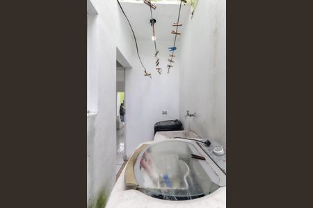 Casa de condomínio à venda com 42m², 2 quartos e 1 vaga Casa de condomínio à venda com 42m², 2 quartos e 1 vagaÁrea de Serviço