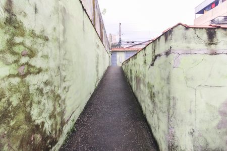 Casa de condomínio à venda com 42m², 2 quartos e 1 vaga Casa de condomínio à venda com 42m², 2 quartos e 1 vagaÁrea comum