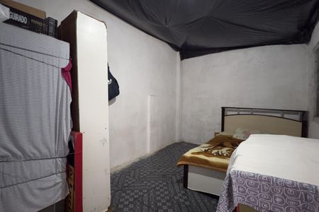 Casa à venda com 110m², 2 quartos e 3 vagas Casa à venda com 110m², 2 quartos e 3 vagasEdícula