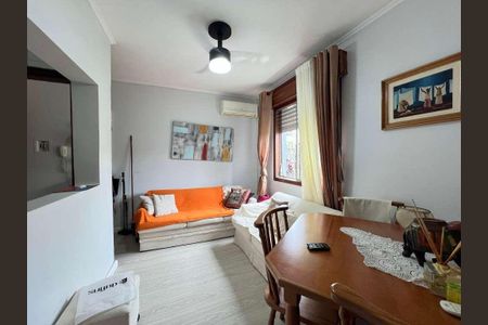 Sala de apartamento para alugar com 2 quartos, 52m² em São Sebastião, Porto Alegre