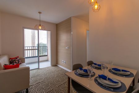 Sala de apartamento para alugar com 2 quartos, 41m² em Jardim da Gloria, Cotia