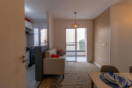 Sala de apartamento para alugar com 2 quartos, 41m² em Jardim da Gloria, Cotia