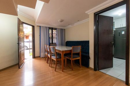Casa de condomínio para alugar com 83m², 3 quartos e 1 vaga Casa de condomínio para alugar com 83m², 3 quartos e 1 vagaSala