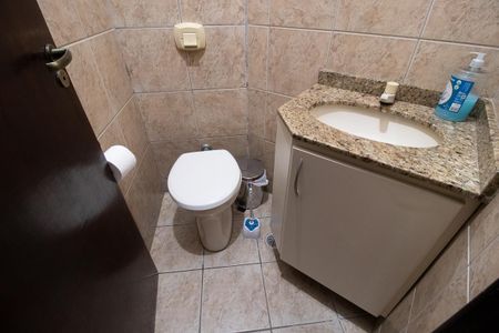 Lavabo de casa de condomínio para alugar com 3 quartos, 93m² em Boqueirão, Curitiba