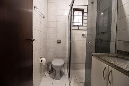 Casa de condomínio para alugar com 83m², 3 quartos e 1 vaga Casa de condomínio para alugar com 83m², 3 quartos e 1 vagaBanheiro Social