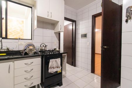 Casa de condomínio para alugar com 83m², 3 quartos e 1 vaga Casa de condomínio para alugar com 83m², 3 quartos e 1 vagaCozinha - Armários