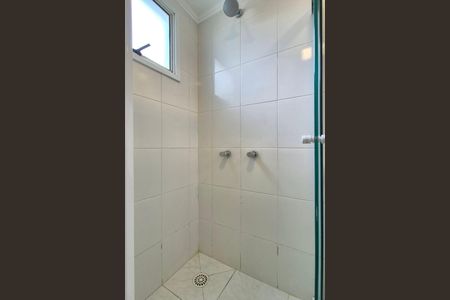 Apartamento para alugar com 65m², 2 quartos e 1 vaga Apartamento para alugar com 65m², 2 quartos e 1 vagaBanheiro da Suíte