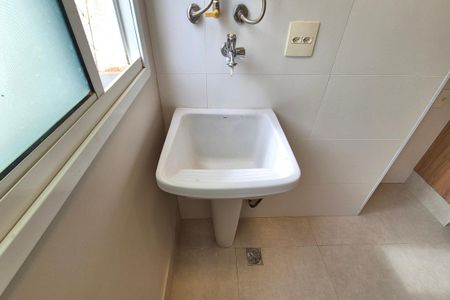Apartamento para alugar com 65m², 2 quartos e 1 vaga Apartamento para alugar com 65m², 2 quartos e 1 vagaÁrea de Serviço