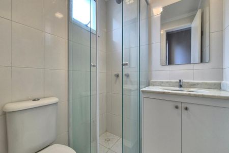 Apartamento para alugar com 65m², 2 quartos e 1 vaga Apartamento para alugar com 65m², 2 quartos e 1 vagaBanheiro da Suíte