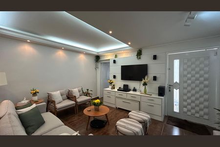 Sala de casa à venda com 3 quartos, 120m² em Vila Campo Grande, São Paulo