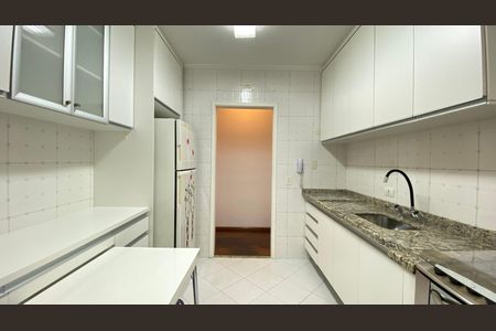 Apartamento à venda com 82m², 3 quartos e 2 vagasCozinha